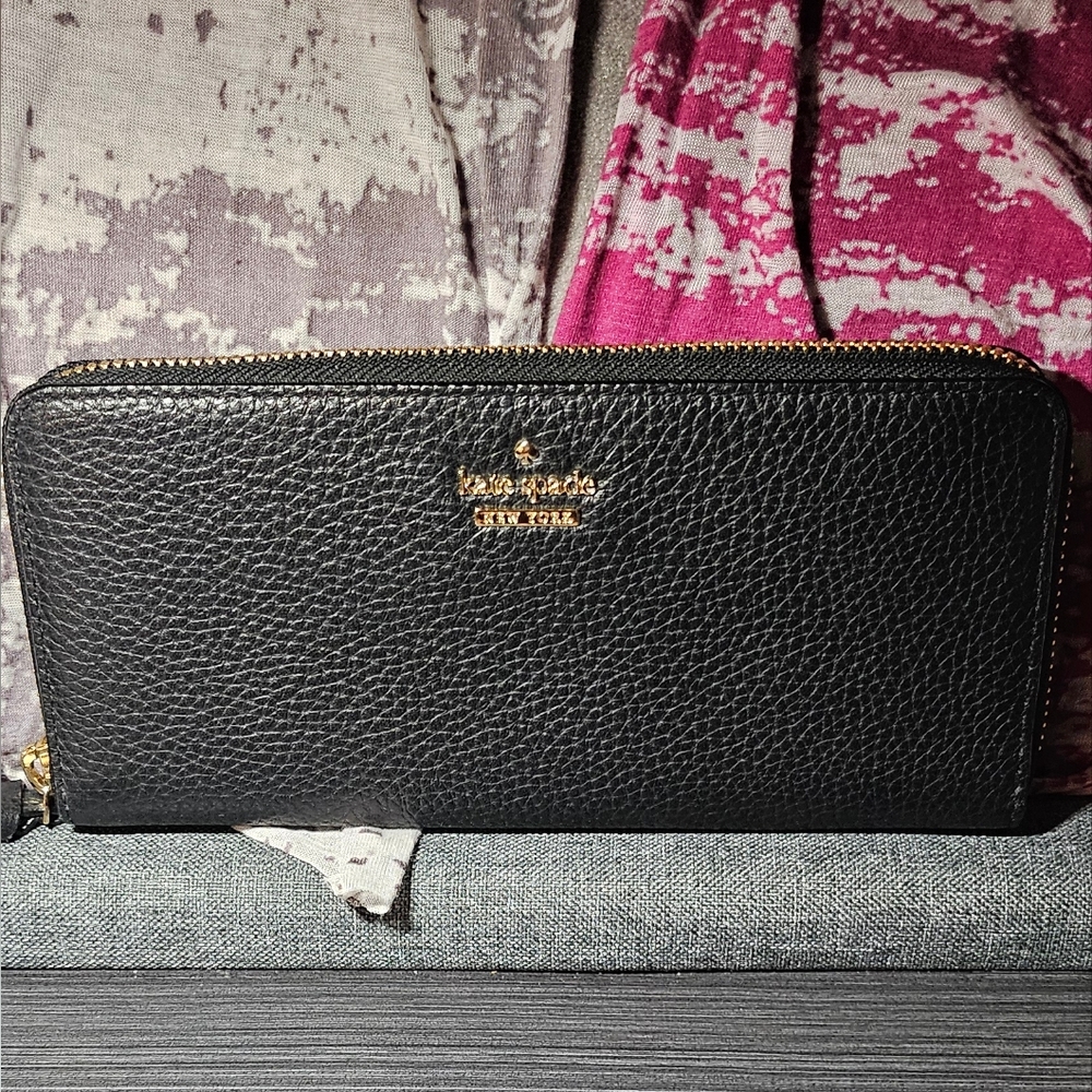 Kate Spade Black Leather Wallet